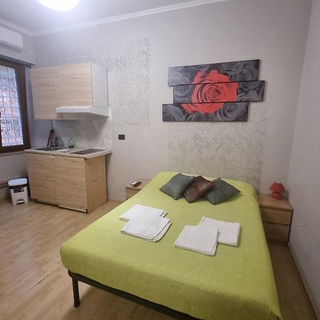 Bed and Breakfast Red Rose Рим Экстерьер фото