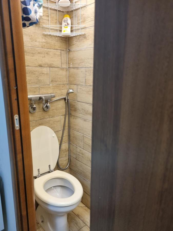 Bed and Breakfast Red Rose Рим Экстерьер фото