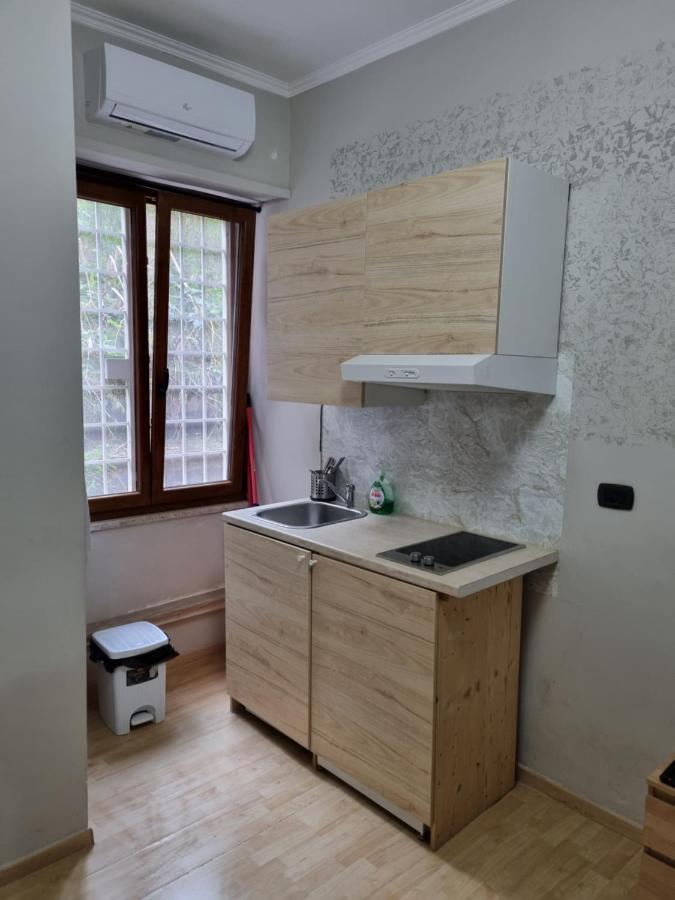 Bed and Breakfast Red Rose Рим Экстерьер фото